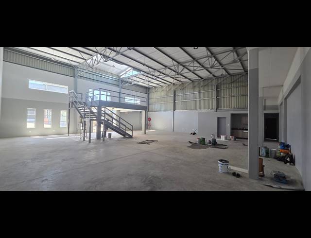 316M² WAREHOUSE TO LET IN RIVERSIDE PARK